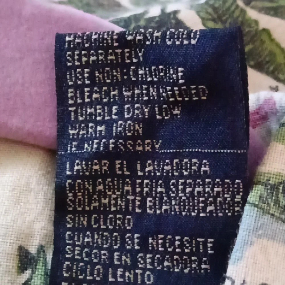 🦋 Vintage Hawaiian Map Button Down Shirt - Picture 6 of 7